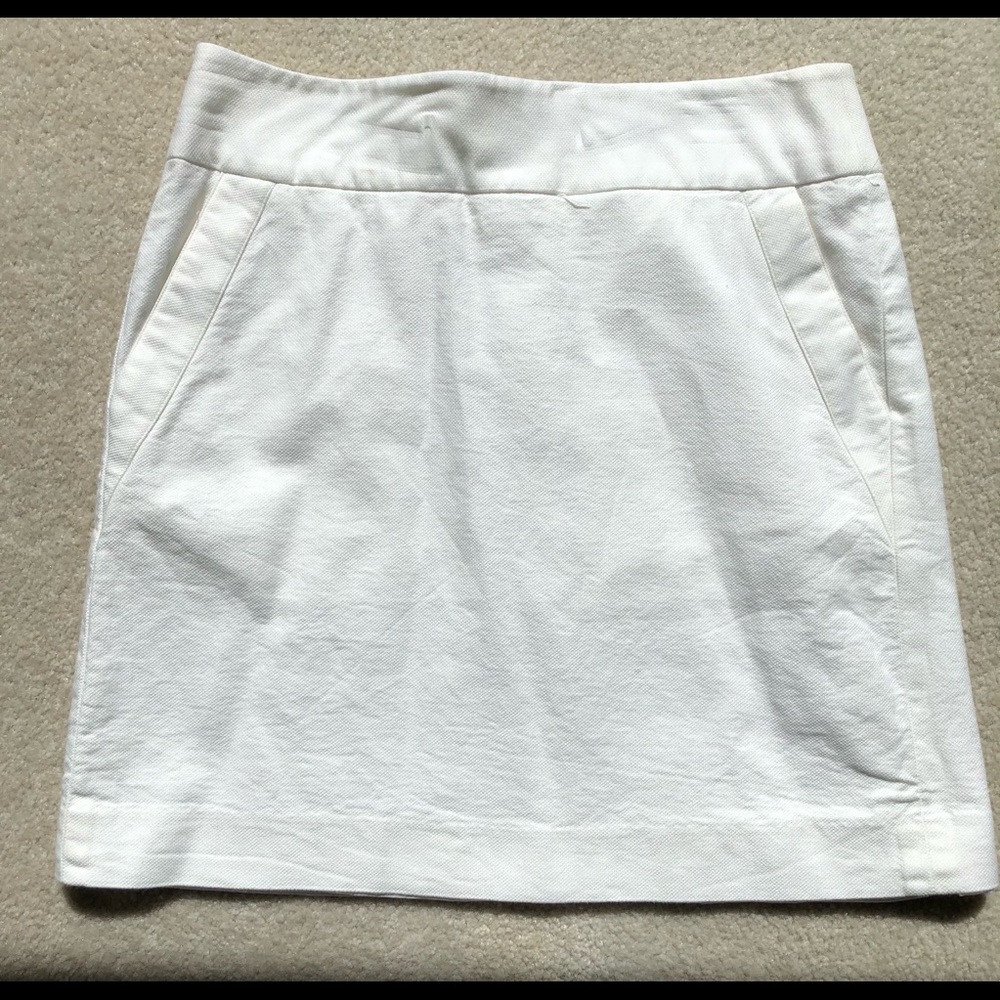 Cute white skirt